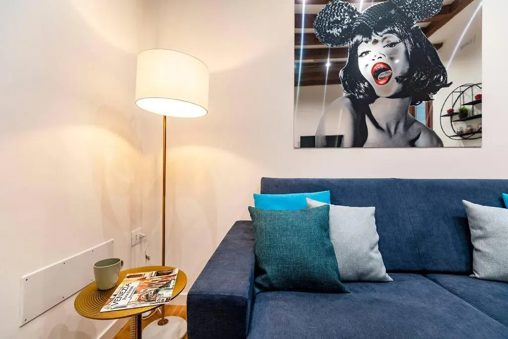 Loft San Stae 18.27 Apartment Venice